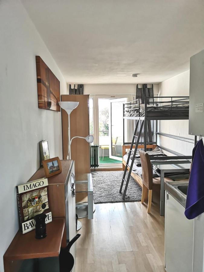 Komfortables Apartment, Next To University, Parking Regensburg Exteriör bild